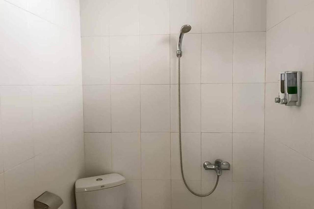 Malang Hill Syariah Redpartner Hotel Екстериор снимка