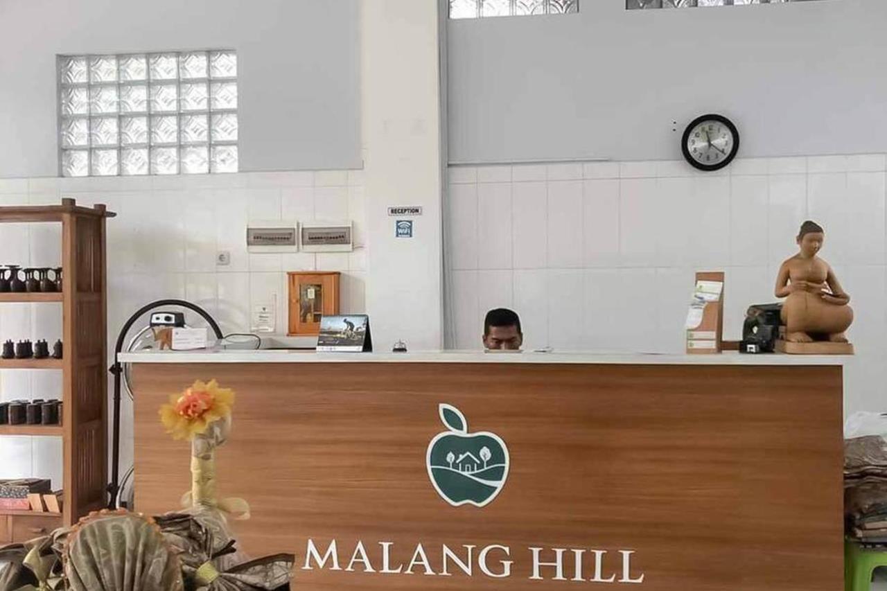 Malang Hill Syariah Redpartner Hotel Екстериор снимка
